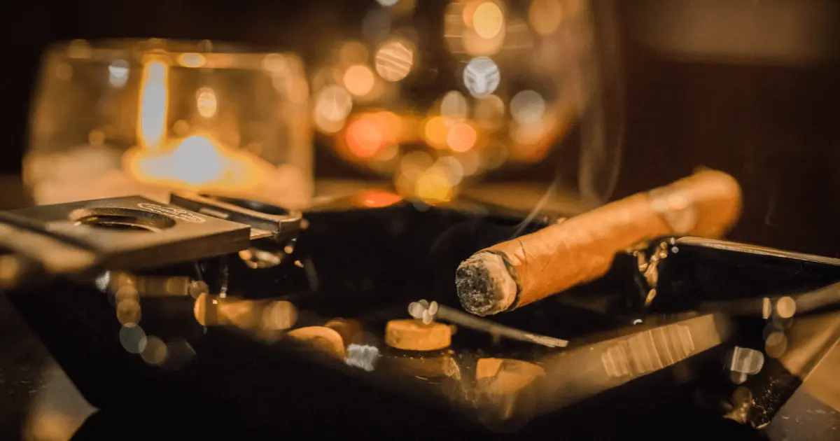 How To Open a Cigar Lounge: A 4-Step Checklist