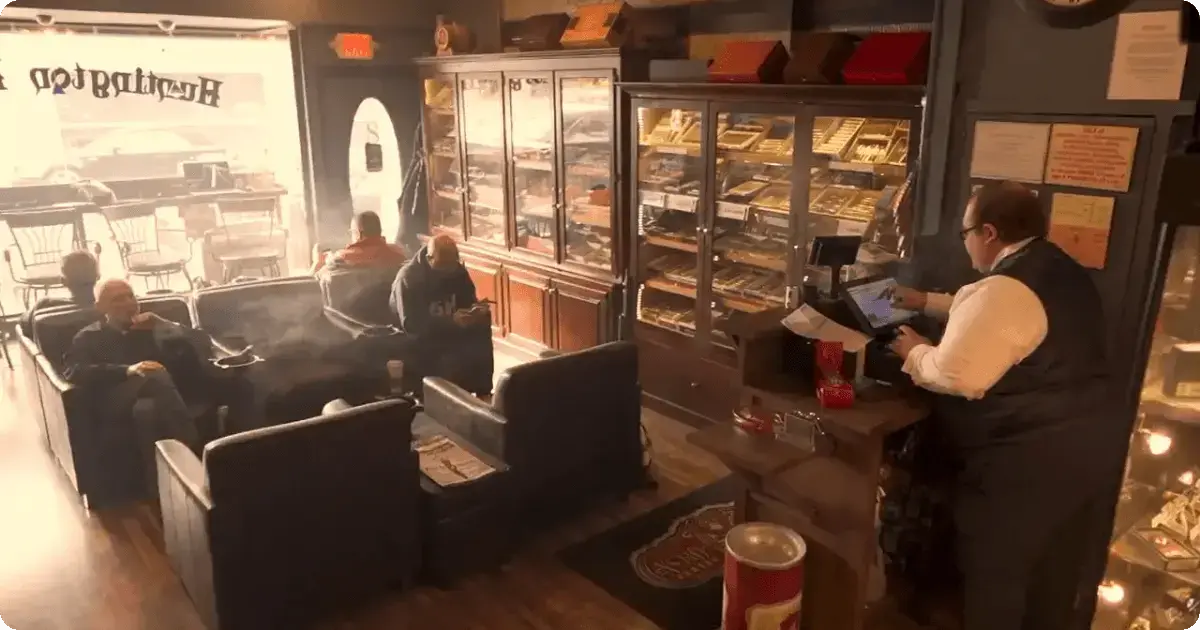 cigar lounge pos 1 - web