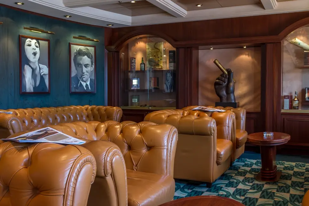 Break-Even Analysis for New Cigar Lounges: 3 Factors To Consider